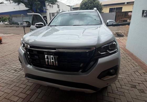 FIAT TITANO 2.2 TURBO DIESEL RANCH 4X4 AT6 FIAT TITANO 2.2 TURBO DIESEL RANCH 4X4 AT6